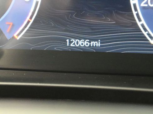 Used 2024 Jeep Grand Cherokee Overland w/ Adv Protech Group III image 36