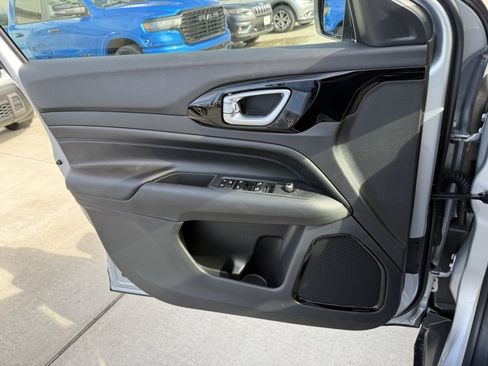 New 2026 Jeep Compass Limited AWD/4WD image 15