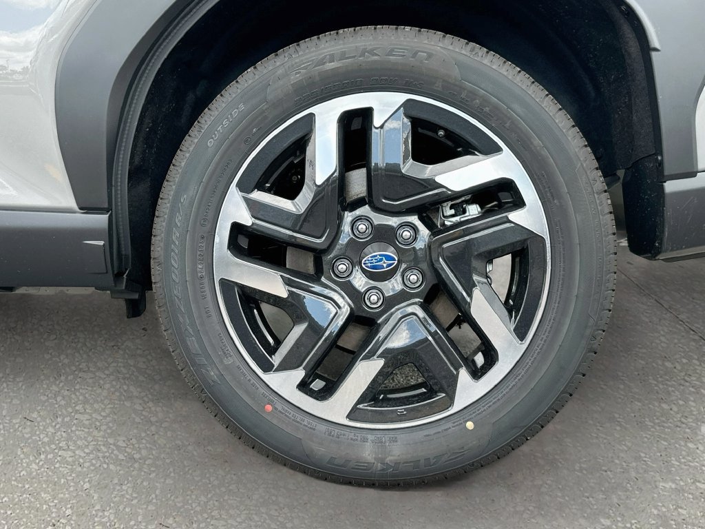 New 2026 Subaru Forester Touring AWD/4WD image 30