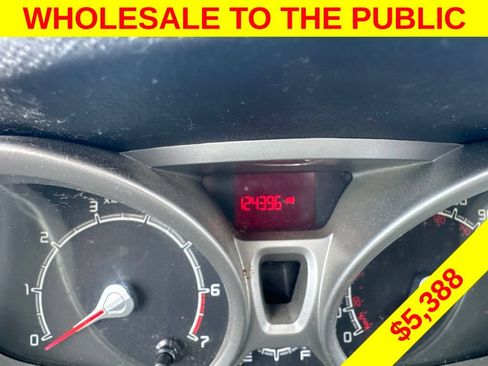 Used 2013 Ford Fiesta SE FWD image 10