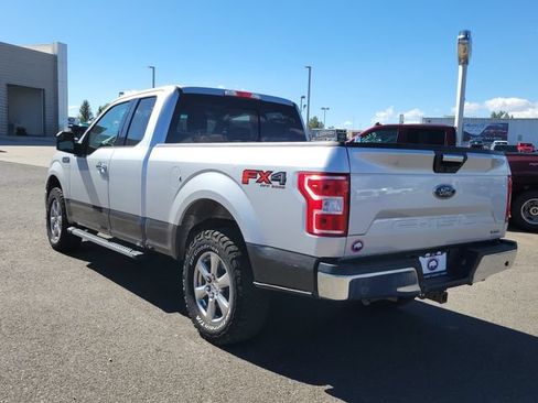 Used 2018 Ford F150 XLT w/ Equipment Group 302A Luxury AWD/4WD image 3