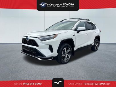Used 2024 Toyota RAV4 SE w/ Weather & Moonroof Package
