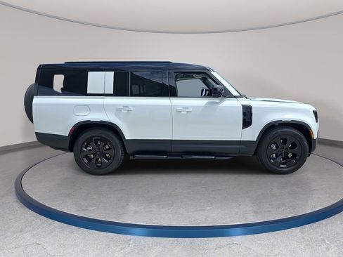 New 2026 Land Rover Defender 130 S AWD/4WD image 4