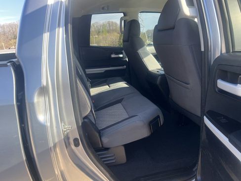 Used 2014 Toyota Tundra SR5 w/ SR5 Upgrade Package image 8