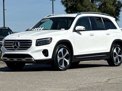 Used 2024 Mercedes-Benz GLB 250 image 8