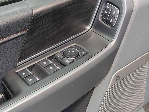 New 2025 Ford F150 Lariat w/ Equipment Group 502A High image 8