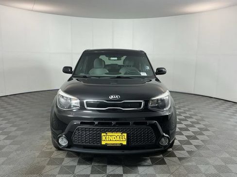 Used 2016 Kia Soul + FWD image 2