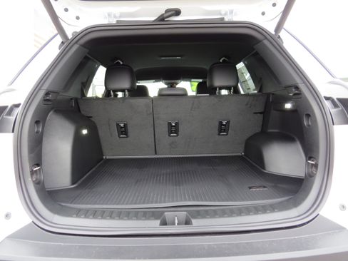 New 2026 Chevrolet Equinox LT w/ Convenience Package II image 15