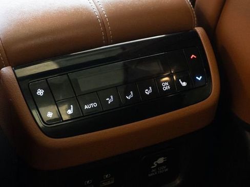 Used 2023 INFINITI QX60 Sensory w/ Vision Package FWD image 25