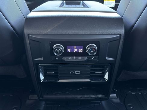 New 2026 GMC Hummer EV SUV image 28