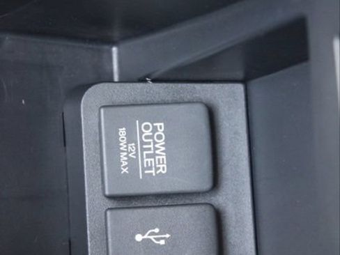 Used 2015 Honda Fit EX image 39