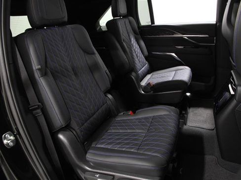 New 2025 Cadillac Escalade IQ Luxury 1 image 23