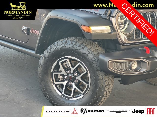 Certified 2025 Jeep Wrangler Unlimited Rubicon w/ Convenience Group AWD/4WD image 5