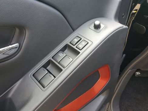 New 2025 Nissan Frontier PRO-4X w/ Pro Premium Package image 13