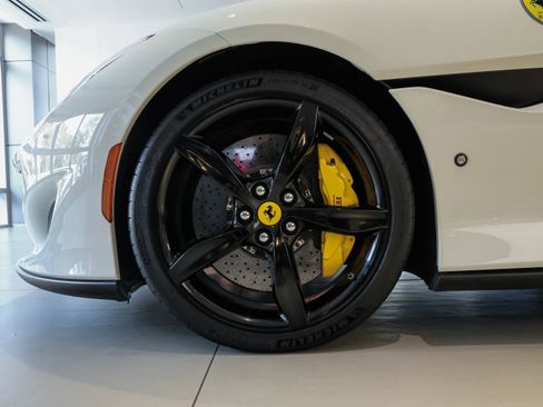 Used 2020 Ferrari Portofino image 51
