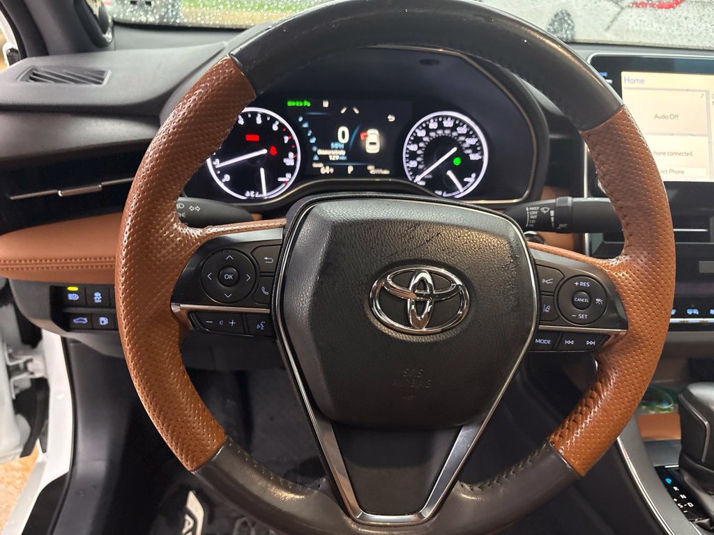 Used 2019 Toyota Avalon Limited w/ Advanced Safety Package FWD image 15