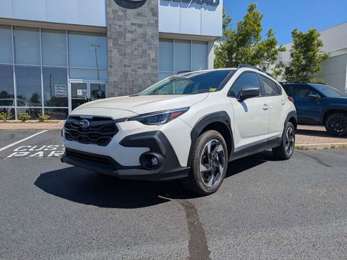 New 2026 Subaru Crosstrek 2.5i Limited w/ Popular Package #3A AWD/4WD image 9