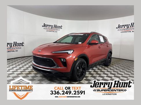 Used 2024 Buick Encore GX Sport Touring w/ Comfort Package image 1