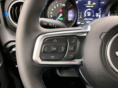 Used 2024 Jeep Wrangler High Altitude image 20