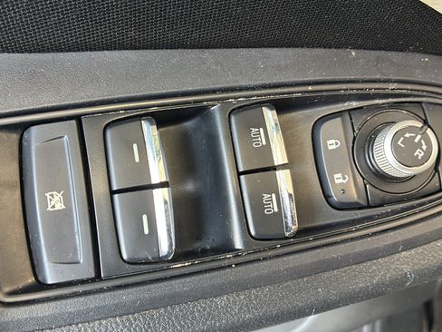 Used 2021 Subaru Ascent Premium w/ Convenience Package AWD/4WD image 21