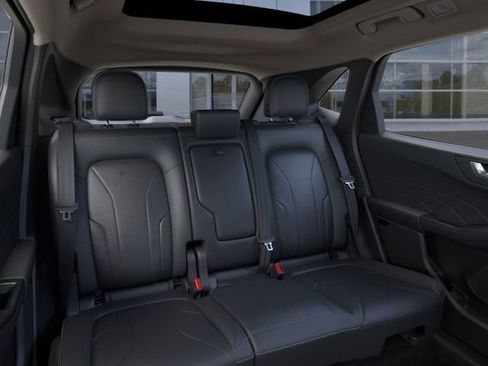 New 2025 Ford Escape SE w/ PHEV Premium Package FWD image 11