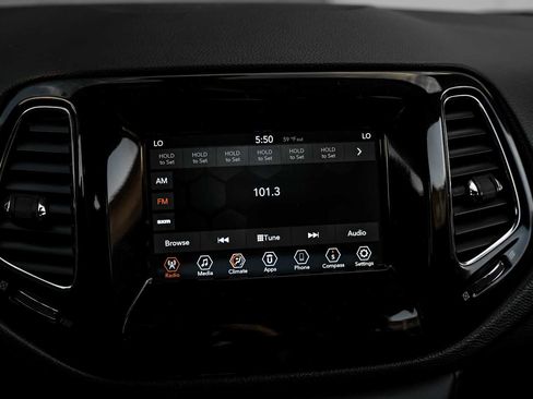 Used 2019 Jeep Compass Altitude image 25