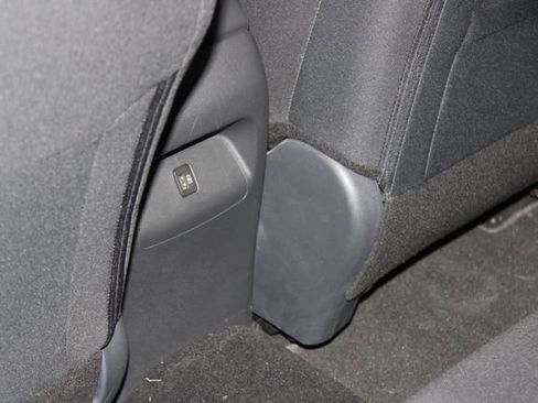 Used 2025 Nissan Sentra SV w/ All-Weather Package image 18