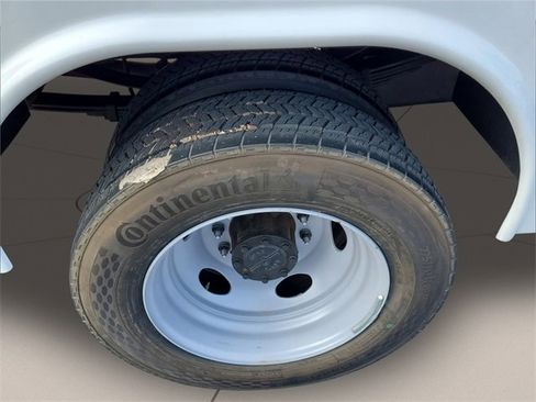 Used 2024 Ford F450 XL w/ Snow Plow Prep Package image 12