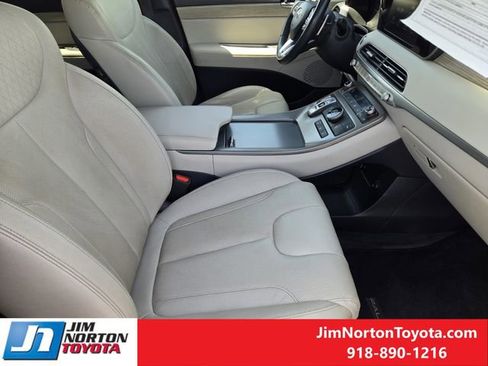 Used 2020 Hyundai Palisade SEL w/ Premium Package FWD image 15