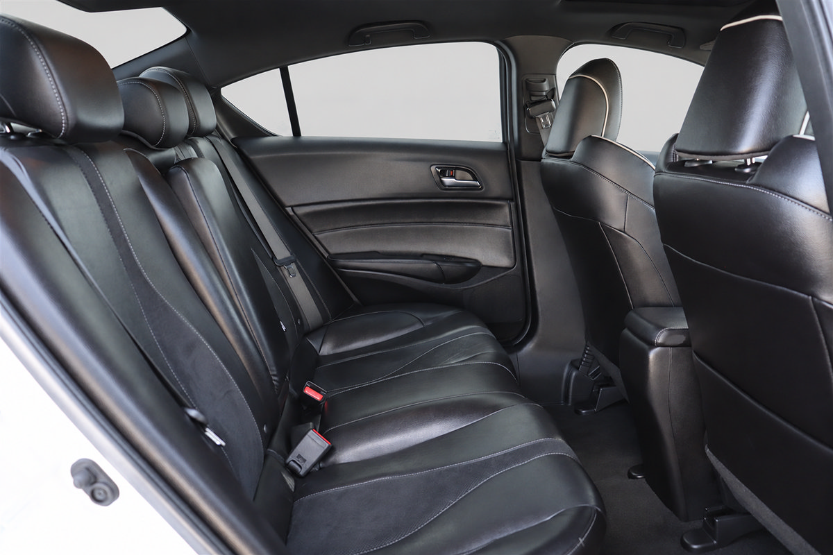 Used 2019 Acura ILX w/ Technology Plus & A-SPEC FWD image 14