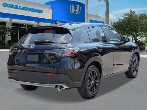 New 2027 Honda HR-V Sport image 4