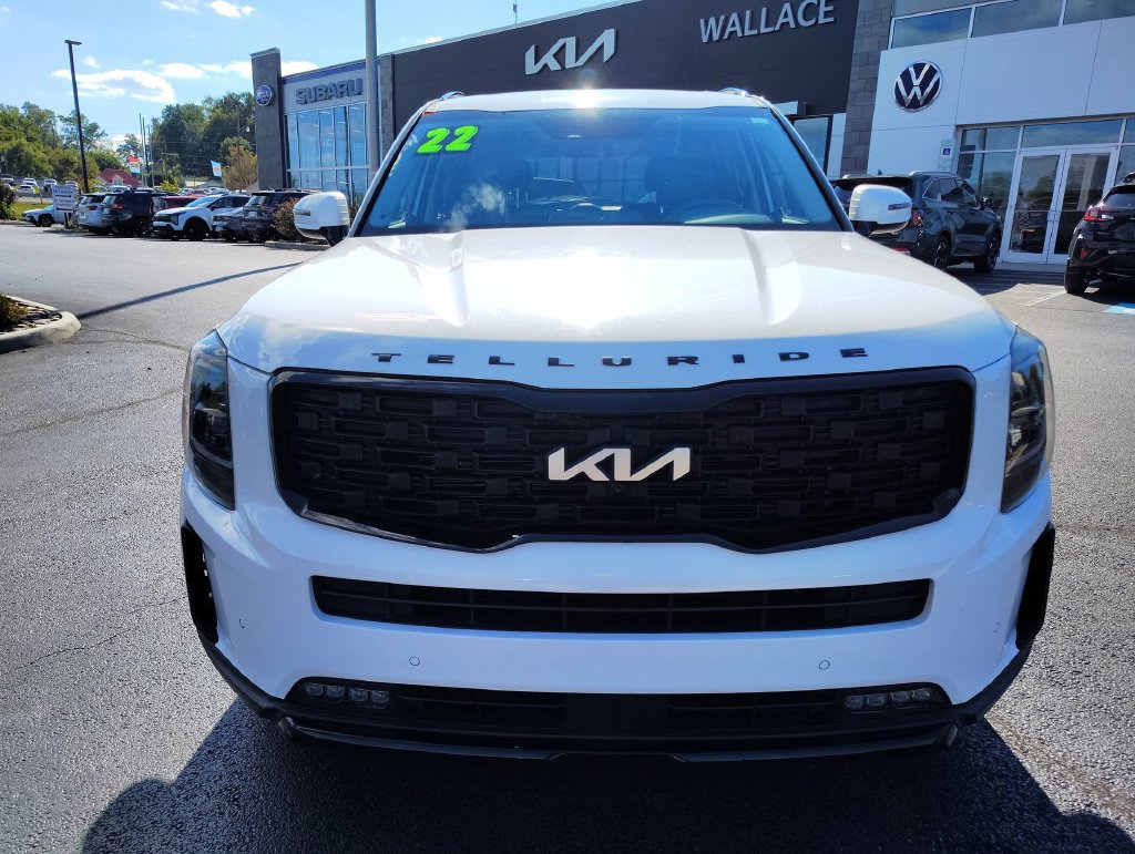 Used 2022 Kia Telluride SX w/ Nightfall Edition Package AWD/4WD image 2