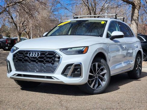Used 2023 Audi Q5 2.0T Premium w/ Convenience Package AWD/4WD image 1