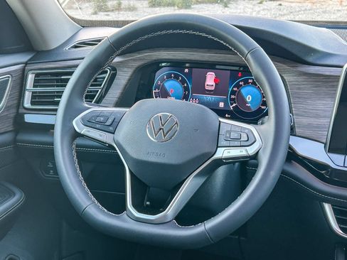 New 2026 Volkswagen Atlas SEL AWD/4WD image 18