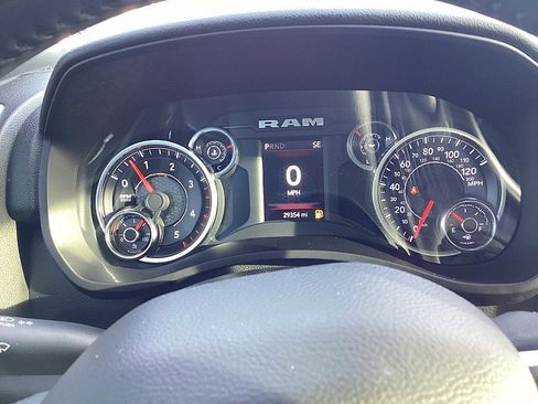 Used 2019 RAM 2500 Big Horn image 13