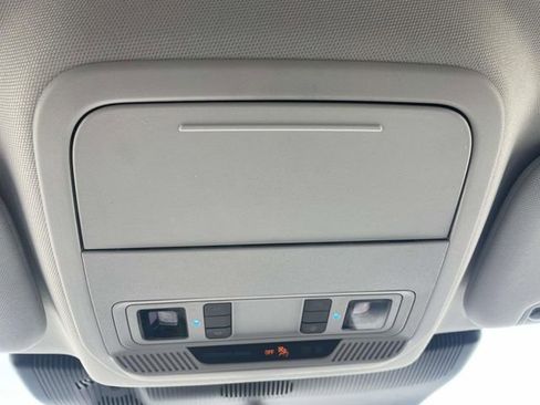 New 2026 Ford Explorer Active image 19