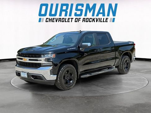 Used 2019 Chevrolet Silverado 1500 LT w/ All-Star Edition AWD/4WD image 2