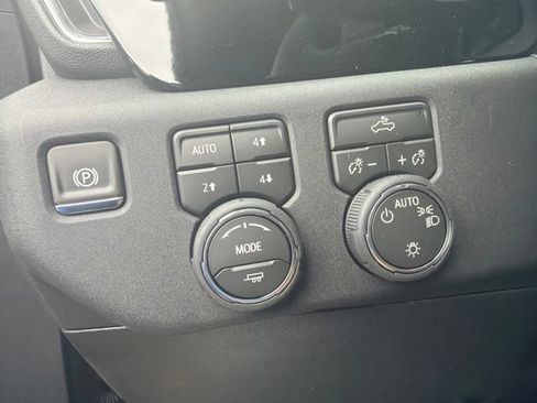 New 2026 Chevrolet Silverado 1500 LT AWD/4WD image 17