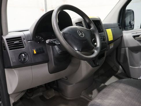 Used 2018 Mercedes-Benz Sprinter 144 Cargo image 22