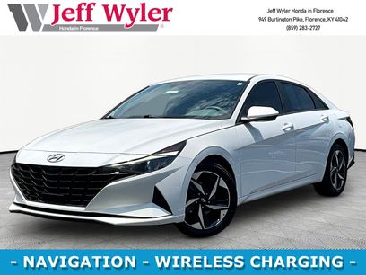 Used 2023 Hyundai Elantra SEL w/ Convenience Package