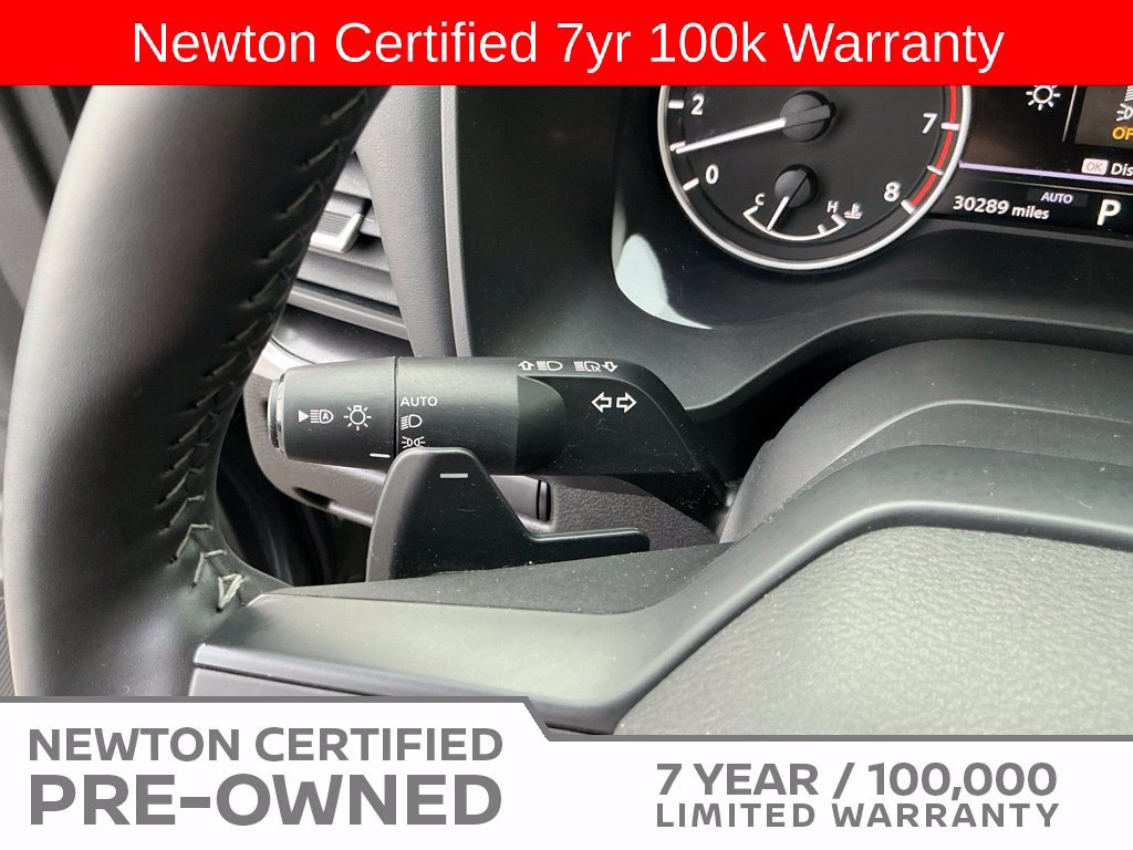 Used 2025 Nissan Rogue SV AWD/4WD image 34