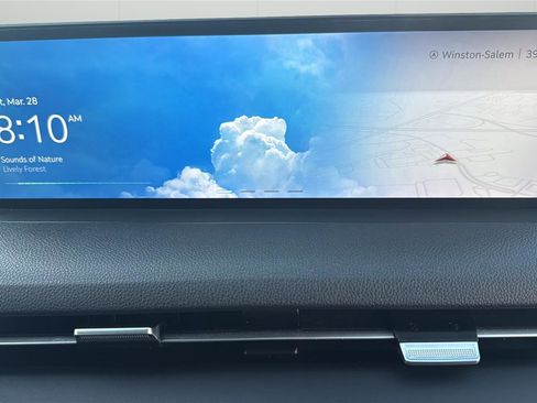 Used 2022 Genesis GV70 2.5T w/ Select Package image 16