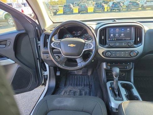 Used 2022 Chevrolet Colorado LT w/ Fleet Safety Package image 14