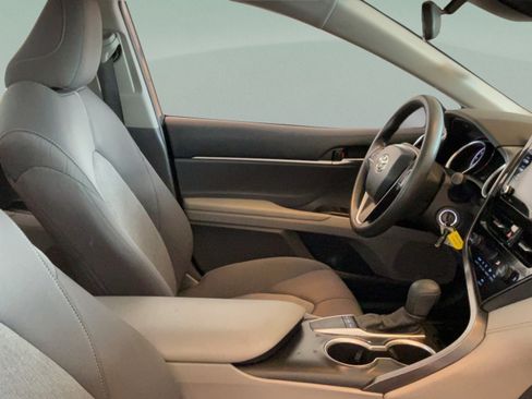 Certified 2023 Toyota Camry LE FWD image 33