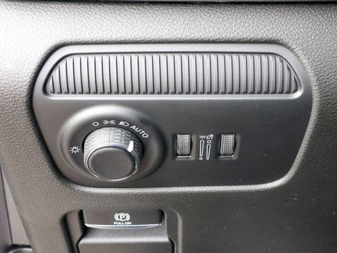 New 2026 Jeep Grand Wagoneer Limited AWD/4WD image 33