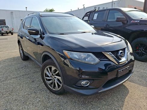 Used 2015 Nissan Rogue SL AWD/4WD image 2