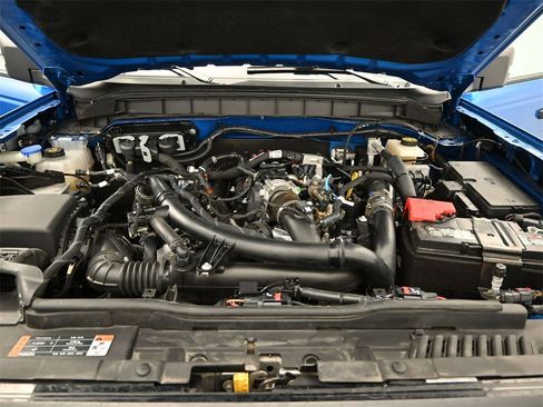 Used 2022 Ford Bronco Wildtrak image 13