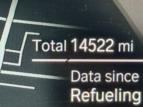 Used 2021 BMW X5 xDrive40i w/ M Sport Package image 16