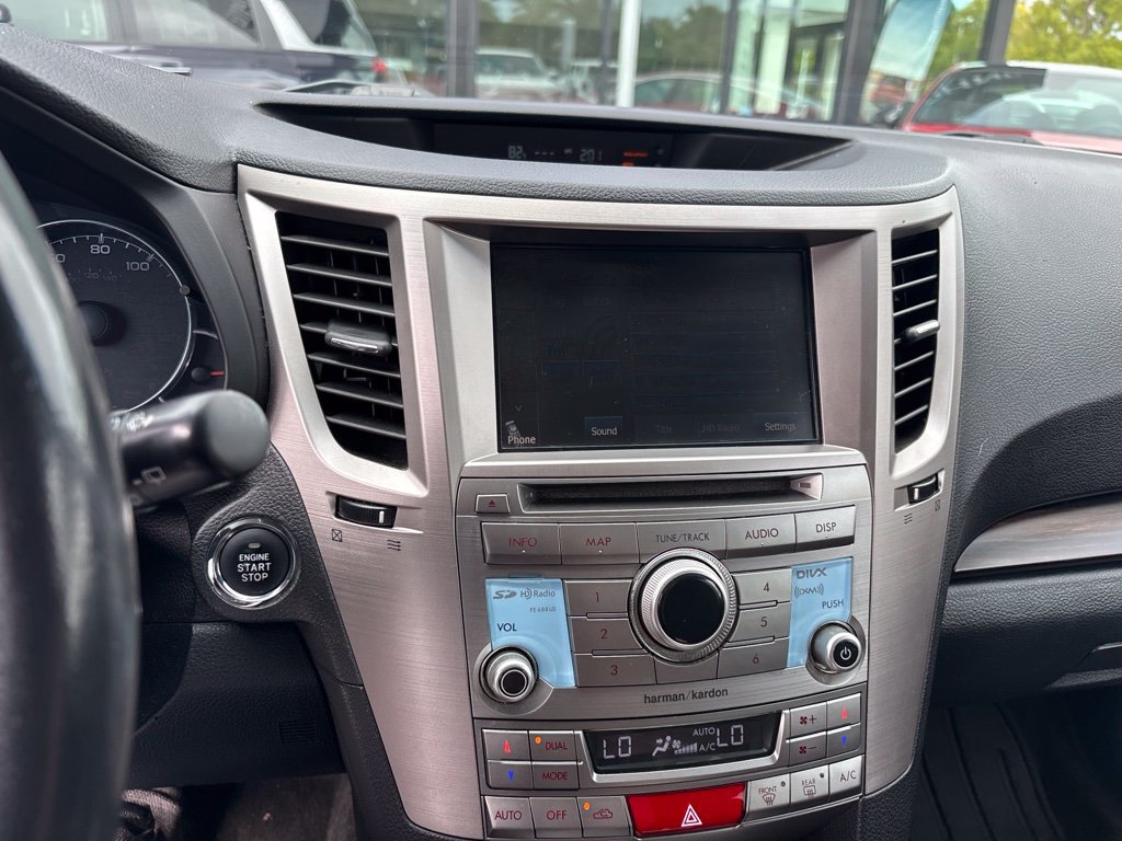 Used 2014 Subaru Outback 2.5i Limited AWD/4WD image 17