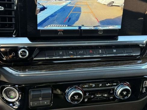 New 2025 GMC Sierra 2500 SLE image 17